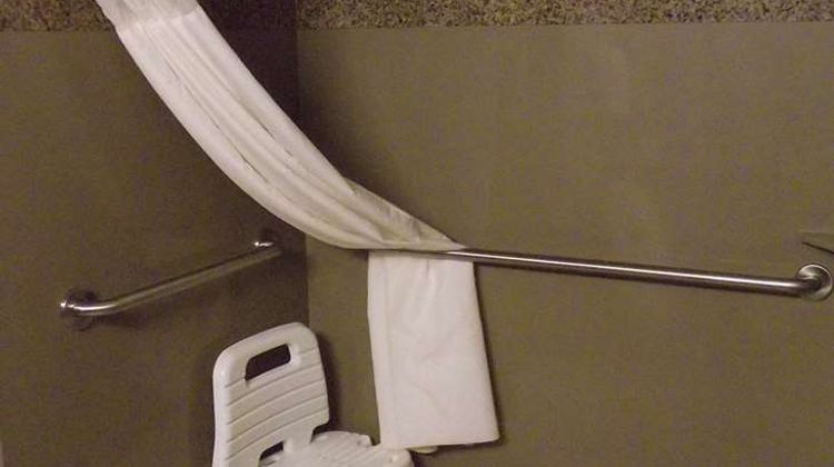 Best Western Woodland Inn Room