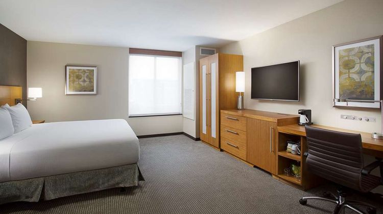 Hyatt Place Chicago Midway Airport Suite