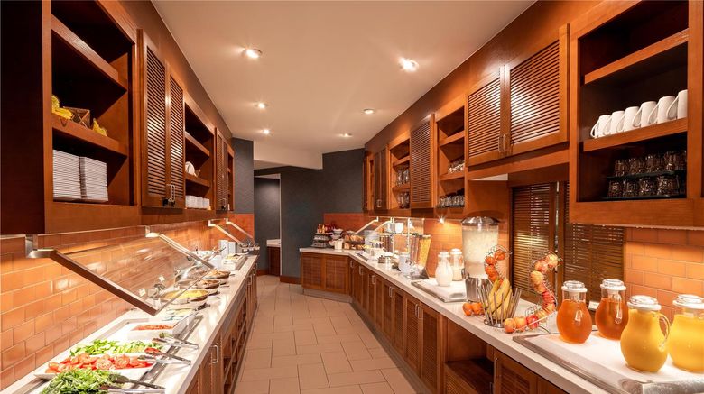 <b>Hyatt House Seattle Downtown Restaurant</b>. Images powered by <a href="https://iceportal.shijigroup.com/" title="IcePortal" target="_blank">IcePortal</a>.