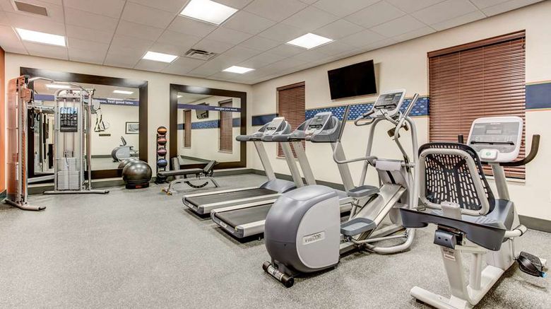 <b>Hampton Inn & Suites Manchester Health</b>. Images powered by <a href="https://iceportal.shijigroup.com/" title="IcePortal" target="_blank">IcePortal</a>.