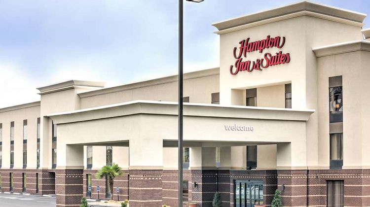 Hampton Inn & Suites Macon I-475 Exterior