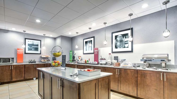 Hampton Inn & Suites Macon I-475 Restaurant