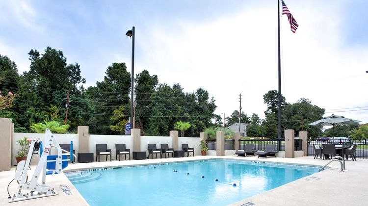 Hampton Inn & Suites Macon I-475 Pool