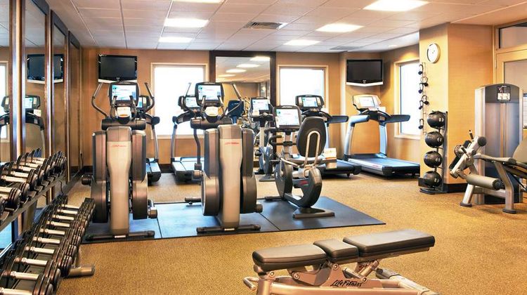 Hilton Philadelphia at Penn's Landing Health