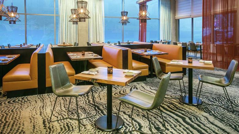 <b>Hilton Garden Inn Seattle Downtown Restaurant</b>. Images powered by <a href="https://iceportal.shijigroup.com/" title="IcePortal" target="_blank">IcePortal</a>.