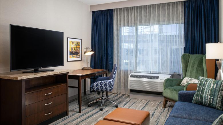 <b>Hilton Garden Inn Seattle Downtown Room</b>. Images powered by <a href="https://iceportal.shijigroup.com/" title="IcePortal" target="_blank">IcePortal</a>.