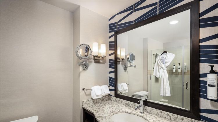 Hilton Garden Inn Seattle Downtown Room