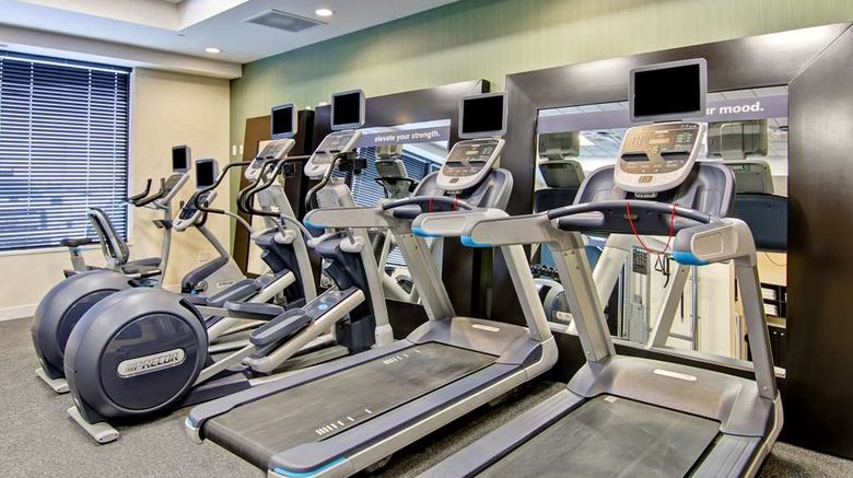<b>Hampton Inn & Suites Saskatoon Airport Health</b>. Images powered by <a href="https://iceportal.shijigroup.com/" title="IcePortal" target="_blank">IcePortal</a>.