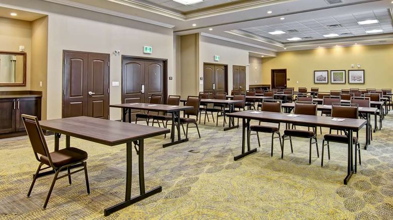 <b>Hampton Inn & Suites Saskatoon Airport Meeting</b>. Images powered by <a href="https://iceportal.shijigroup.com/" title="IcePortal" target="_blank">IcePortal</a>.