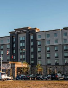 Hampton Inn & Suites by Hilton, Bolton