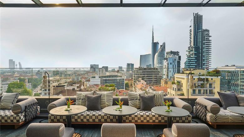 <b>ME Milan Il Duca Restaurant</b>. Images powered by <a href="https://iceportal.shijigroup.com/" title="IcePortal" target="_blank">IcePortal</a>.