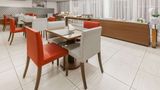 Ramada By Wyndham Campos dos Goytacazes Restaurant