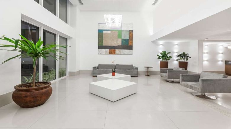 <b>Ramada By Wyndham Campos dos Goytacazes Lobby</b>. Images powered by <a href="https://iceportal.shijigroup.com/" title="IcePortal" target="_blank">IcePortal</a>.