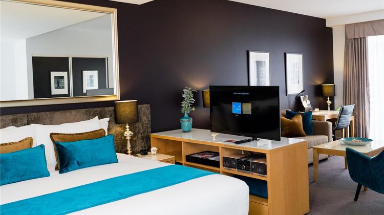 Treasury on Collins Hotel Suite