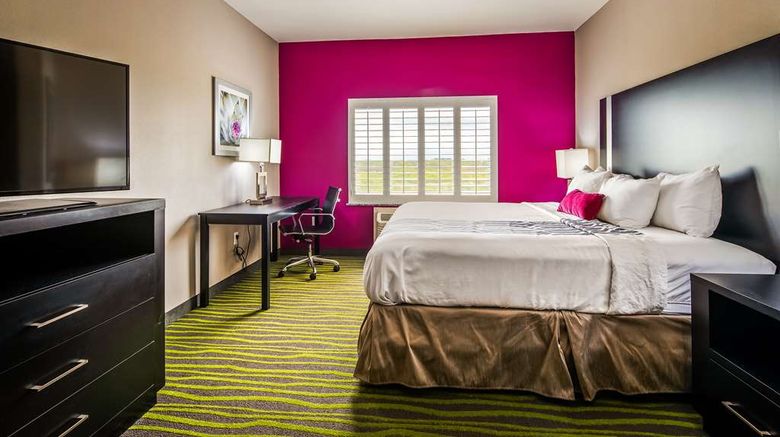 <b>Best Western Plus Dilley Inn & Suites Room</b>. Images powered by <a href="https://iceportal.shijigroup.com/" title="IcePortal" target="_blank">IcePortal</a>.