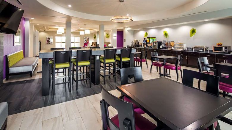 <b>Best Western Plus Dilley Inn & Suites Restaurant</b>. Images powered by <a href="https://iceportal.shijigroup.com/" title="IcePortal" target="_blank">IcePortal</a>.
