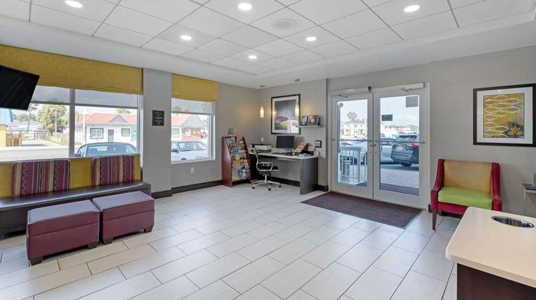<b>Best Western Daytona Inn Seabreeze Lobby</b>. Images powered by <a href="https://iceportal.shijigroup.com/" title="IcePortal" target="_blank">IcePortal</a>.