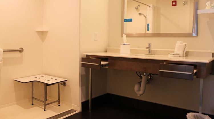 Hampton Inn Bainbridge Room