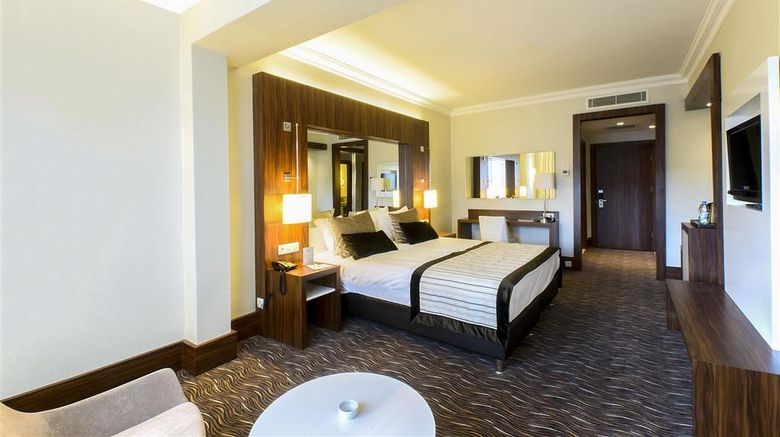 <b>Ikbal Thermal Hotel & Spa Room</b>. Images powered by <a href="https://iceportal.shijigroup.com/" title="IcePortal" target="_blank">IcePortal</a>.