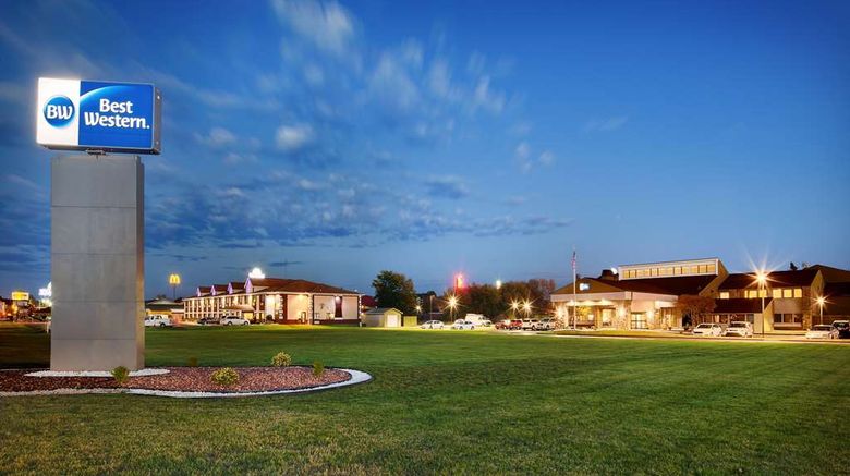 <b>Best Western Benton Harbor-St Joseph Exterior</b>. Images powered by <a href="https://iceportal.shijigroup.com/" title="IcePortal" target="_blank">IcePortal</a>.