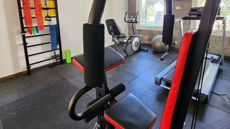 <b>Howard Johnson Funes Health</b>. Images powered by <a href="https://iceportal.shijigroup.com/" title="IcePortal" target="_blank">IcePortal</a>.