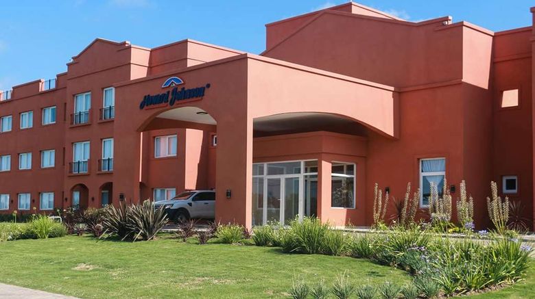 <b>Howard Johnson Funes Exterior</b>. Images powered by <a href="https://iceportal.shijigroup.com/" title="IcePortal" target="_blank">IcePortal</a>.