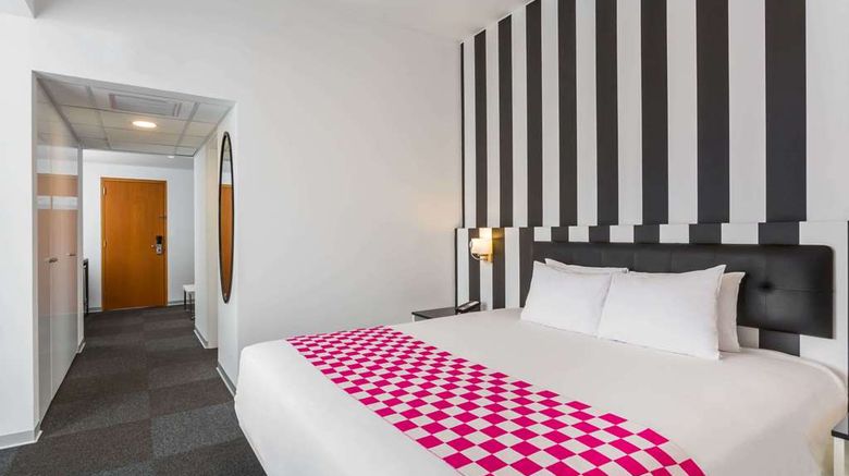 <b>Wyndham Costa del Sol Lima City Suite</b>. Images powered by <a href="https://iceportal.shijigroup.com/" title="IcePortal" target="_blank">IcePortal</a>.