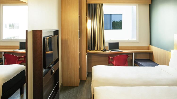 Ibis RJ Parque Olimpico Room