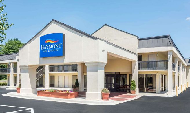 Baymont Inn & Suites Griffin Exterior
