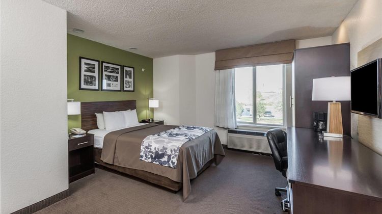 Baymont Inn & Suites Pueblo Room