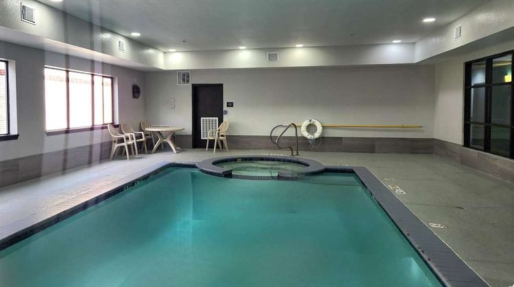 Days Inn Kemah Pool