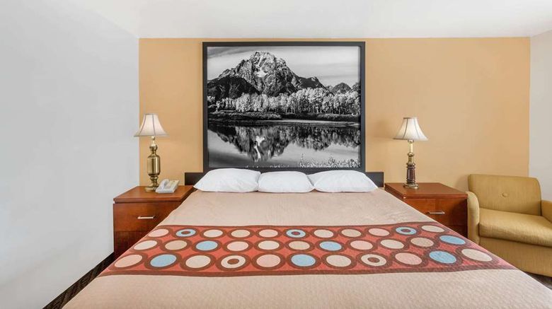 <b>Super 8 Diamondville/Kemmerer Room</b>. Images powered by <a href="https://iceportal.shijigroup.com/" title="IcePortal" target="_blank">IcePortal</a>.