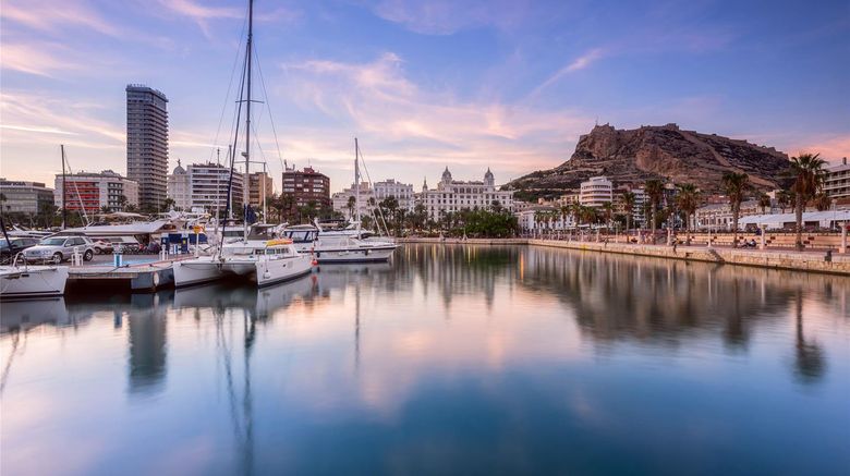 <b>Hotel Alicante Gran Sol, Aff by Melia Exterior</b>. Images powered by <a href="https://iceportal.shijigroup.com/" title="IcePortal" target="_blank">IcePortal</a>.