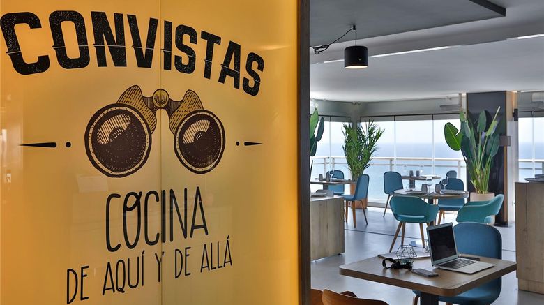 <b>Hotel Alicante Gran Sol, Aff by Melia Restaurant</b>. Images powered by <a href="https://iceportal.shijigroup.com/" title="IcePortal" target="_blank">IcePortal</a>.