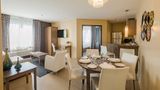 Imperia Hotel & Suites Terrebonne Suite