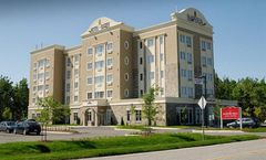 Imperia Hotel & Suites Terrebonne