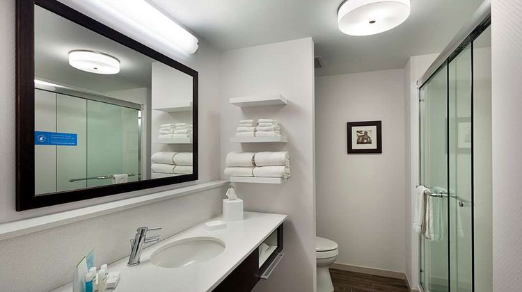 Hampton Inn & Suites Fort Mill Room