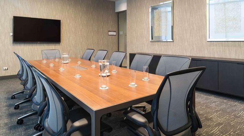<b>Hilton Garden Inn Iquique Meeting</b>. Images powered by <a href="https://iceportal.shijigroup.com/" title="IcePortal" target="_blank">IcePortal</a>.
