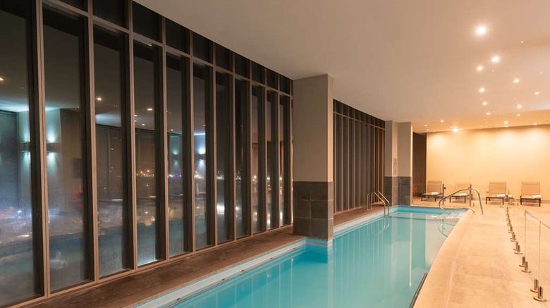 <b>Hilton Garden Inn Iquique Pool</b>. Images powered by <a href="https://iceportal.shijigroup.com/" title="IcePortal" target="_blank">IcePortal</a>.