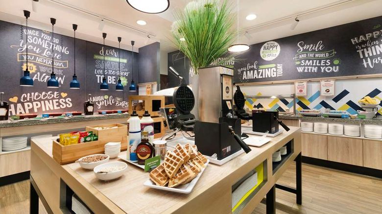 <b>Hampton by Hilton Krakow Restaurant</b>. Images powered by <a href="https://iceportal.shijigroup.com/" title="IcePortal" target="_blank">IcePortal</a>.