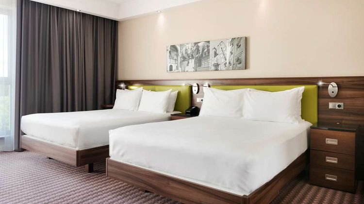 Hampton by Hilton Krakow Room