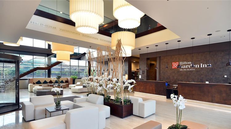 Hilton Garden Inn Milan North Lobby