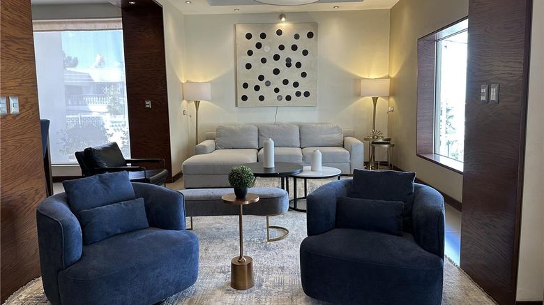 <b>Best Western Cumbres Inn Cd. Cuauhtemoc Lobby</b>. Images powered by <a href="https://iceportal.shijigroup.com/" title="IcePortal" target="_blank">IcePortal</a>.