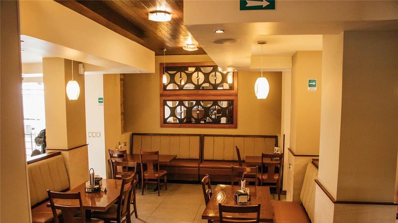 <b>Best Western Cumbres Inn Cd. Cuauhtemoc Restaurant</b>. Images powered by <a href="https://iceportal.shijigroup.com/" title="IcePortal" target="_blank">IcePortal</a>.