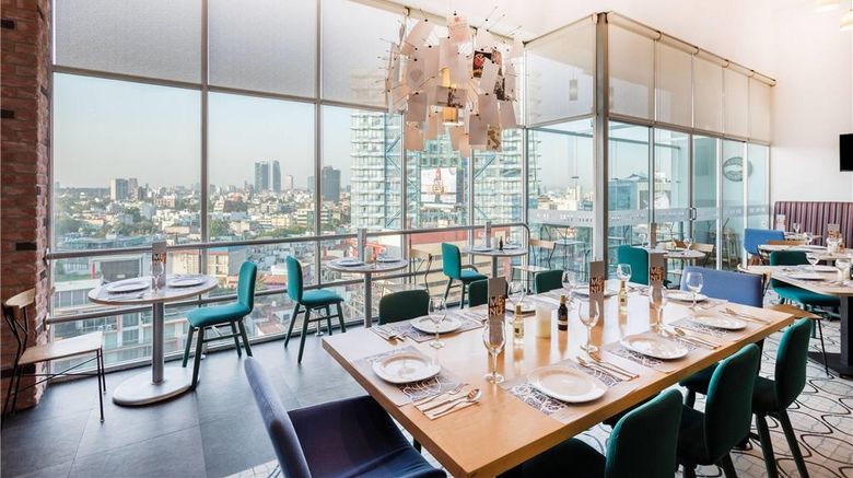 <b>TRYP by Wyndham Mexico City World Trade Restaurant</b>. Images powered by <a href="https://iceportal.shijigroup.com/" title="IcePortal" target="_blank">IcePortal</a>.