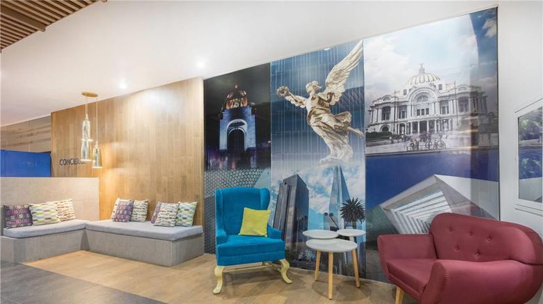 <b>TRYP by Wyndham Mexico City World Trade Lobby</b>. Images powered by <a href="https://iceportal.shijigroup.com/" title="IcePortal" target="_blank">IcePortal</a>.