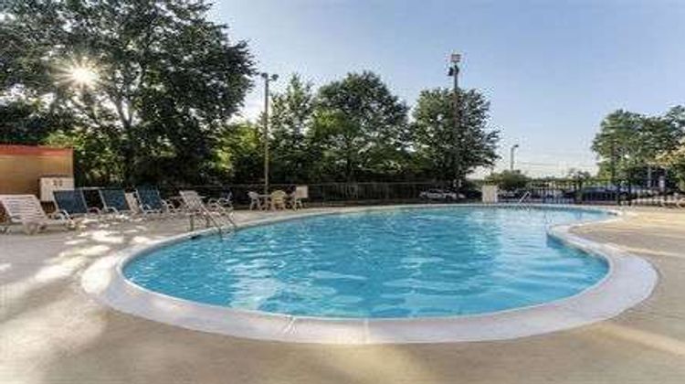 Wyndham Garden Charlotte Airport Southeast Pool