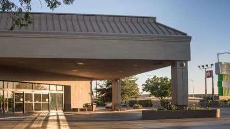 Ramada by Wyndham Boise Exterior
