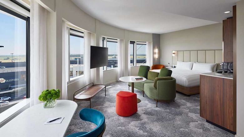 <b>PARKROYAL Melbourne Airport Suite</b>. Images powered by <a href="https://iceportal.shijigroup.com/" title="IcePortal" target="_blank">IcePortal</a>.