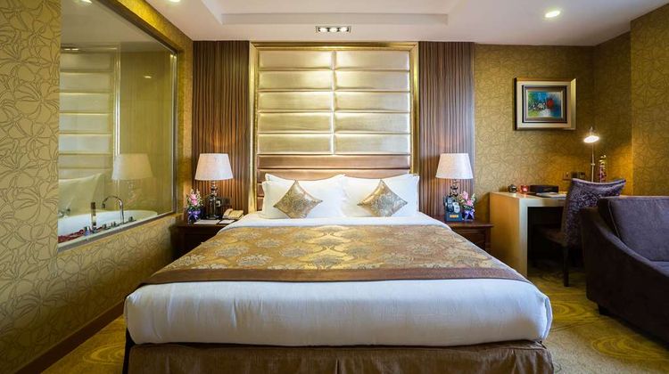 Best Western Chinatown Hotel Room